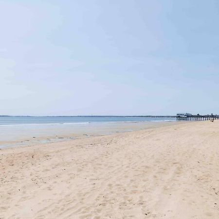 Steps From The Sandy Beach! Seashell Apartment Old Orchard Beach Exterior photo